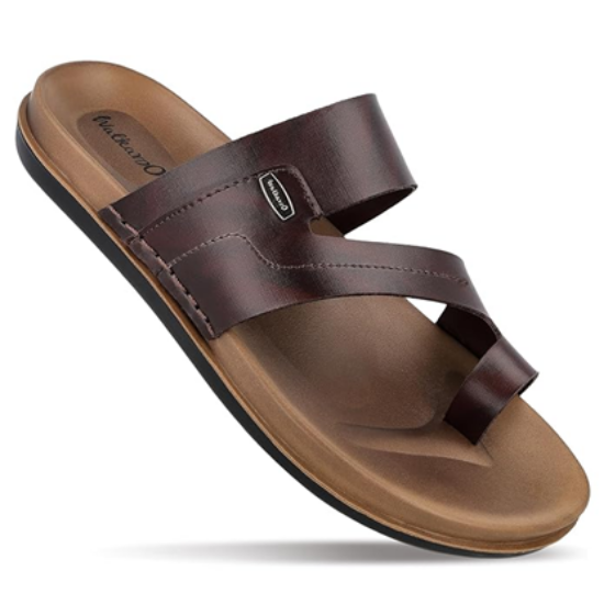 పురుషుల కోసం WALKAROO కంఫర్ట్ శాండల్|క్లౌడ్‌స్టెప్ డ్యూయల్-డెన్సిటీ PU సోల్ – అల్టిమేట్ కంఫర్ట్|స్టైలిష్ క్యాజువల్ వేర్|WE1335|బ్రౌన్ యొక్క చిత్రం