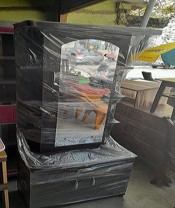 పార్టికల్ బోర్డ్ చెక్క డ్రెస్సింగ్ టేబుల్, స్టూల్ లేకుండా 2 ft యొక్క చిత్రం