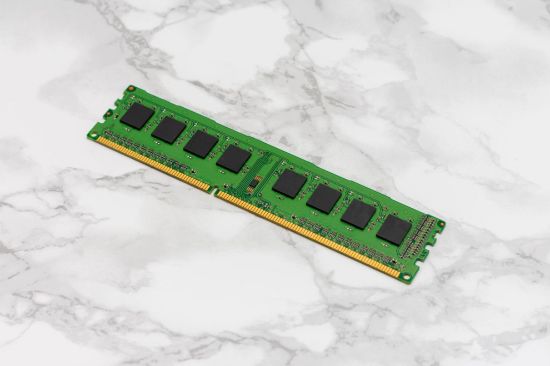 రాండమ్ యాక్సెస్ మెమరీ (8GB RAM) యొక్క చిత్రం
